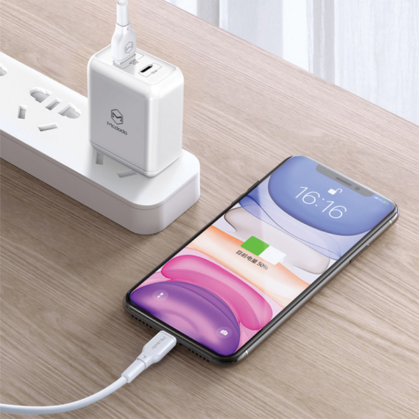 کابل تبدیل USB به لایتنینگ مک دودو مدل CA7270
